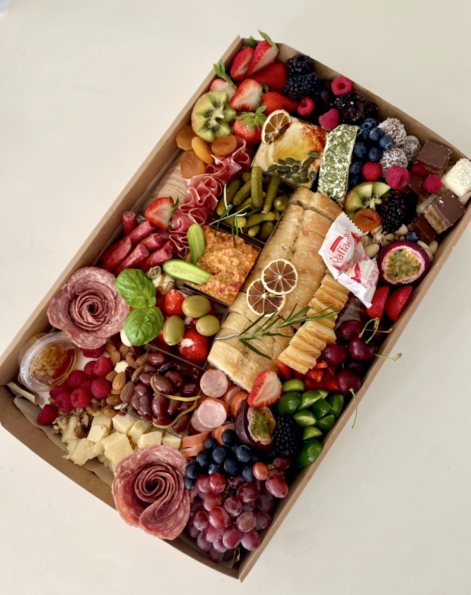 Large Grazing Box - Image 2