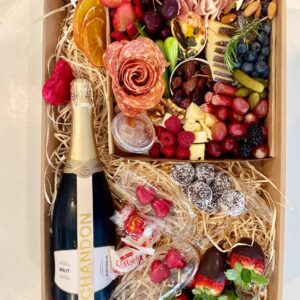 Date Night Grazing Box