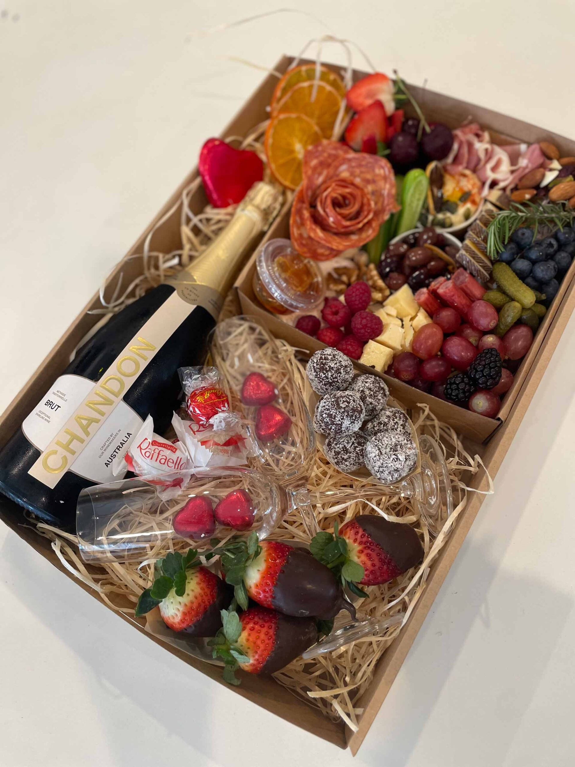 Date Night Grazing Box - Image 3